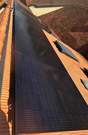 Top Sun Energy - Installations de panneaux photovoltaïques, pompes à chaleur, batteries de recharge, couvert photovoltaïques, bornes de recharge électriques, en Suisse