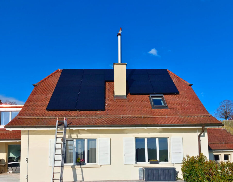Top Sun Energy - Installations de panneaux photovoltaïques, pompes à chaleur, batteries de recharge, couvert photovoltaïques, bornes de recharge électriques, en Suisse