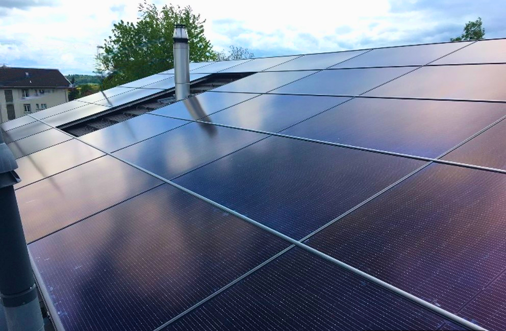 Top Sun Energy - Installations de panneaux photovoltaïques, pompes à chaleur, batteries de recharge, couvert photovoltaïques, bornes de recharge électriques, en Suisse