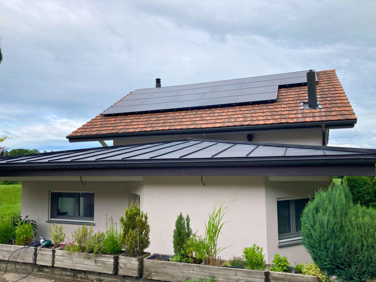 Top Sun Energy - Installations de panneaux photovoltaïques, pompes à chaleur, batteries de recharge, couvert photovoltaïques, bornes de recharge électriques, en Suisse